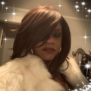 Meet your Posher, Martina